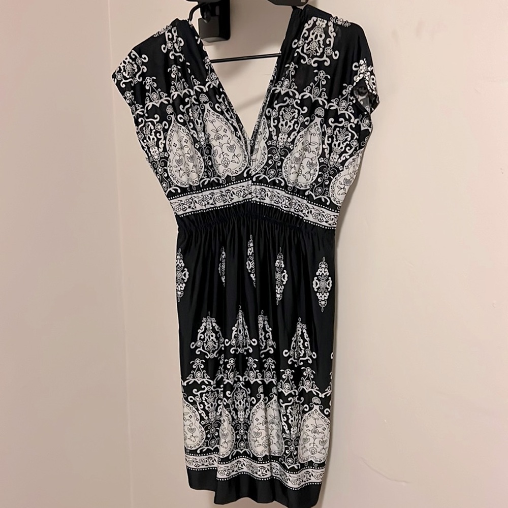 Black and white dress